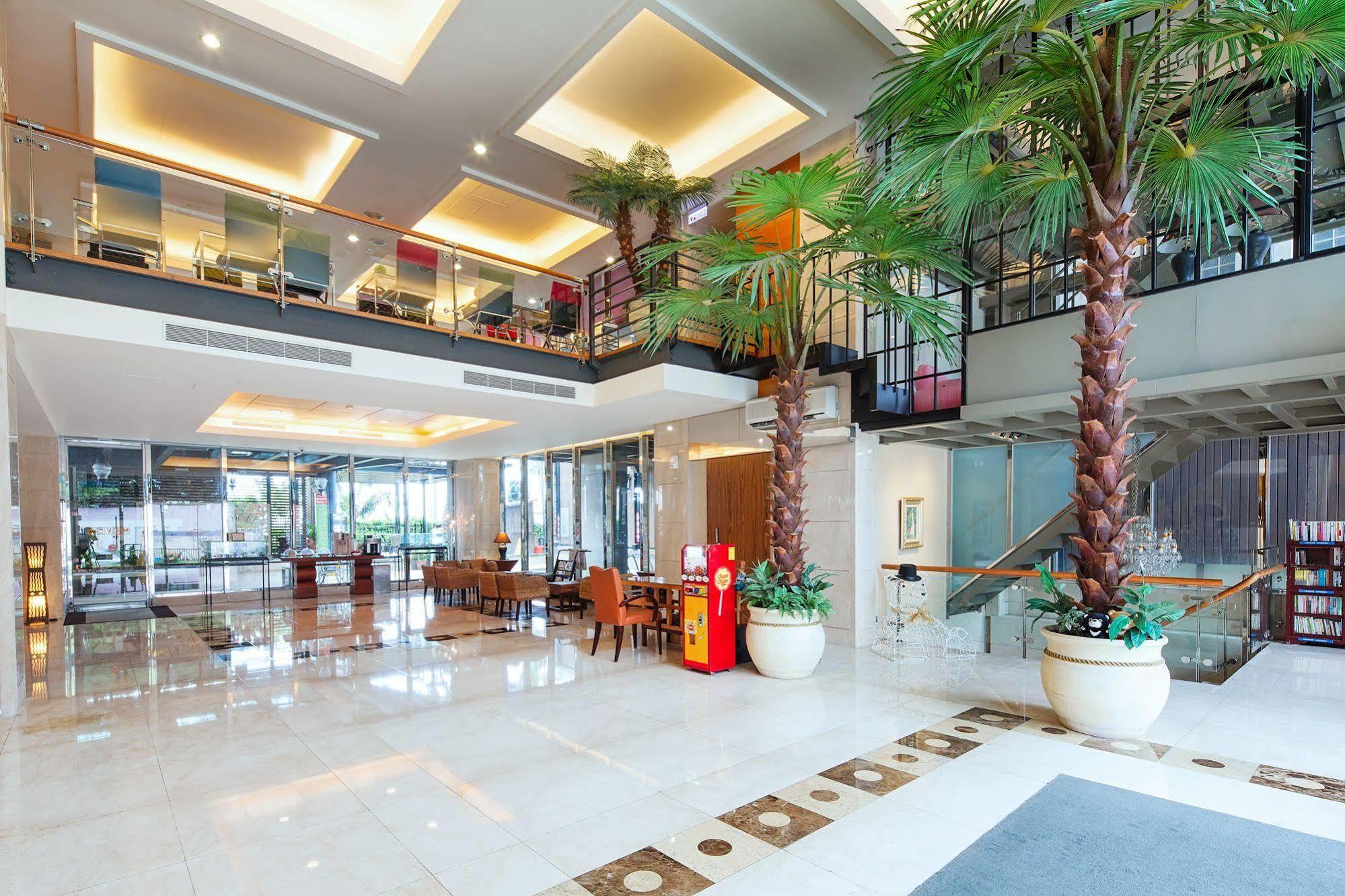 Hotel Les Champs Jiaoxi Buitenkant foto