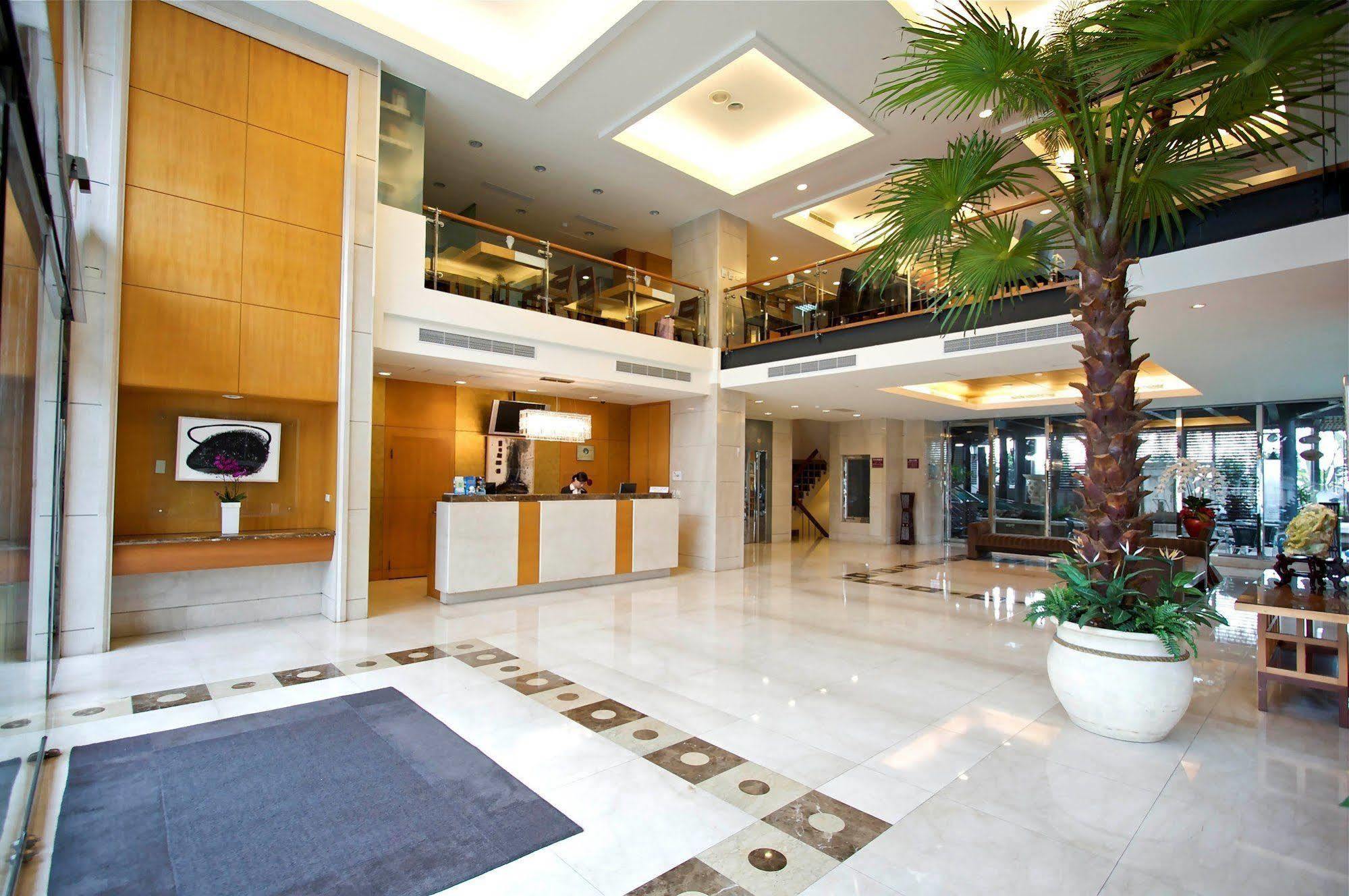 Hotel Les Champs Jiaoxi Buitenkant foto