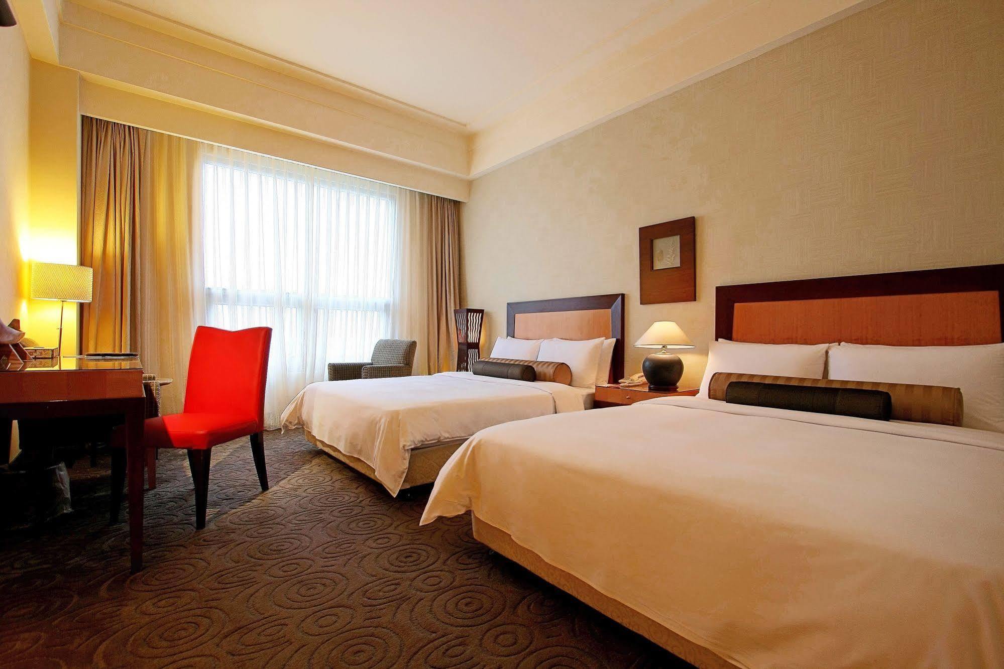 Hotel Les Champs Jiaoxi Buitenkant foto